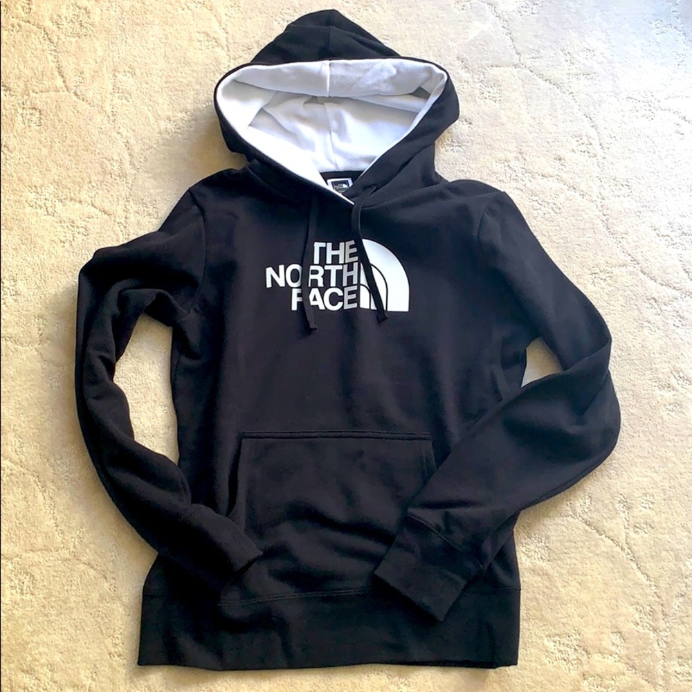 NWT The North Face “Black & White” Hoodie